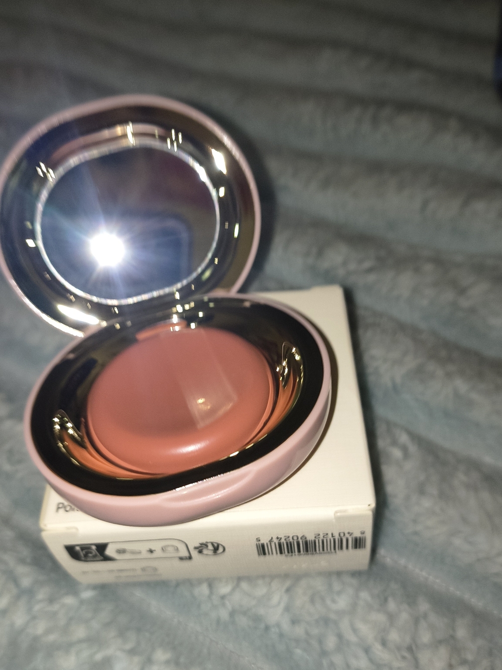 Rare Beauty Stay Vulnerable Cream Blush - Neutral (Peachy Pink) - Picture 2 of 4